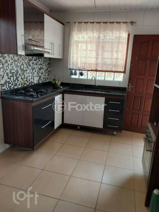 Casa à venda com 2 quartos, 110m² - Foto 4