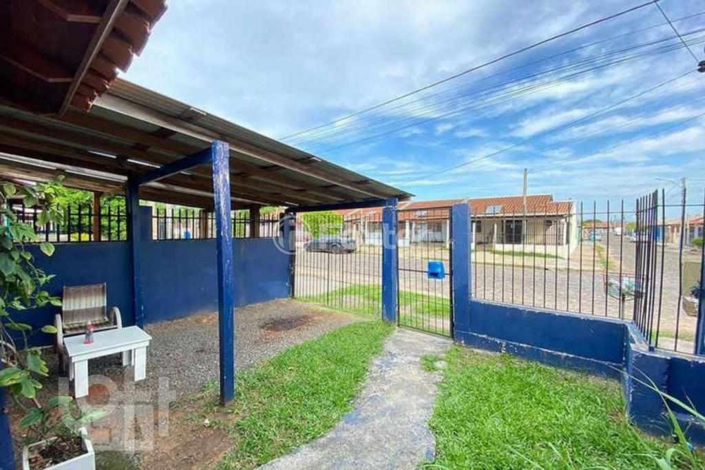 Casa à venda com 2 quartos, 52m² - Foto 17