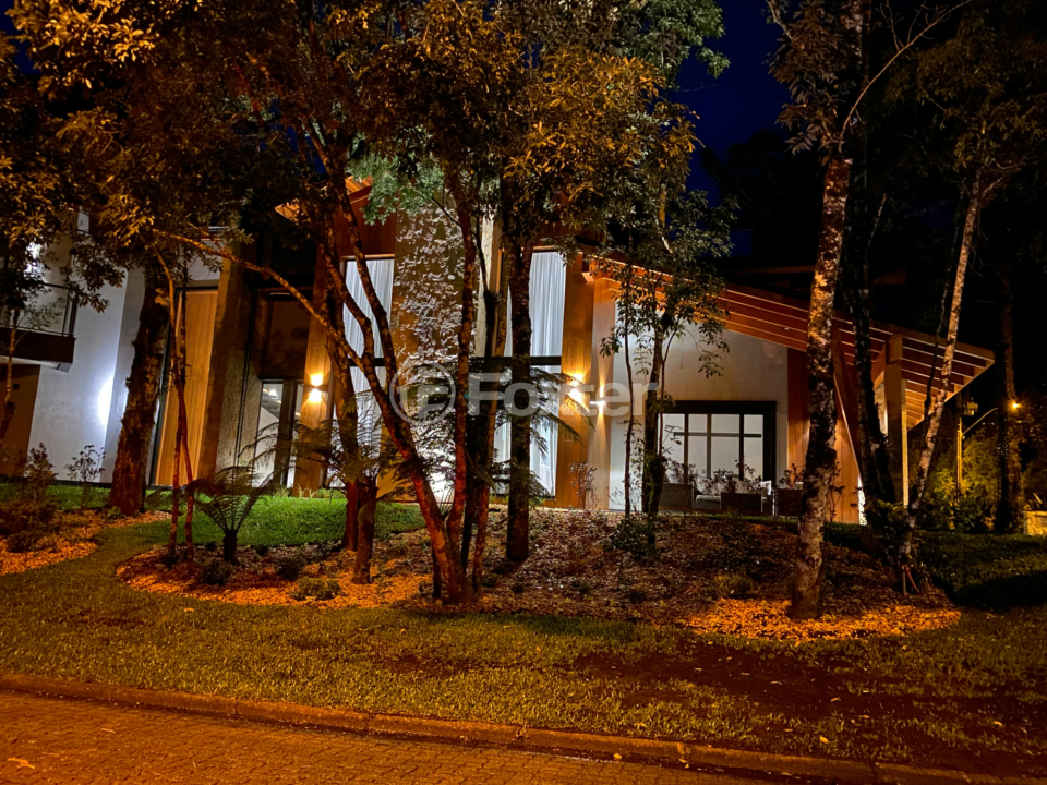 Casa de Condomínio à venda com 5 quartos, 500m² - Foto 10