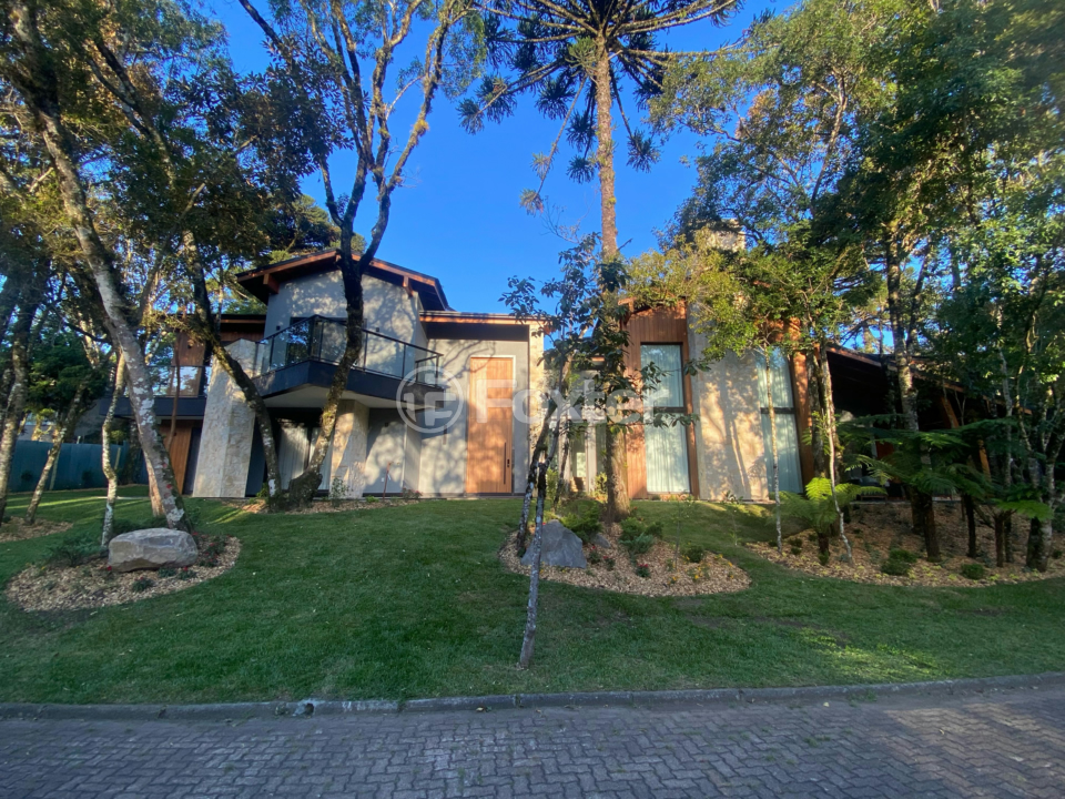 Casa de Condomínio à venda com 5 quartos, 500m² - Foto 3