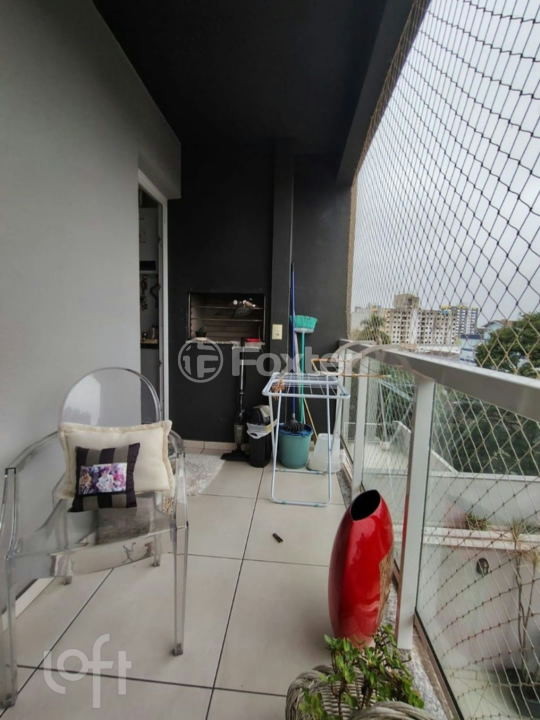 Apartamento à venda com 2 quartos, 87m² - Foto 10