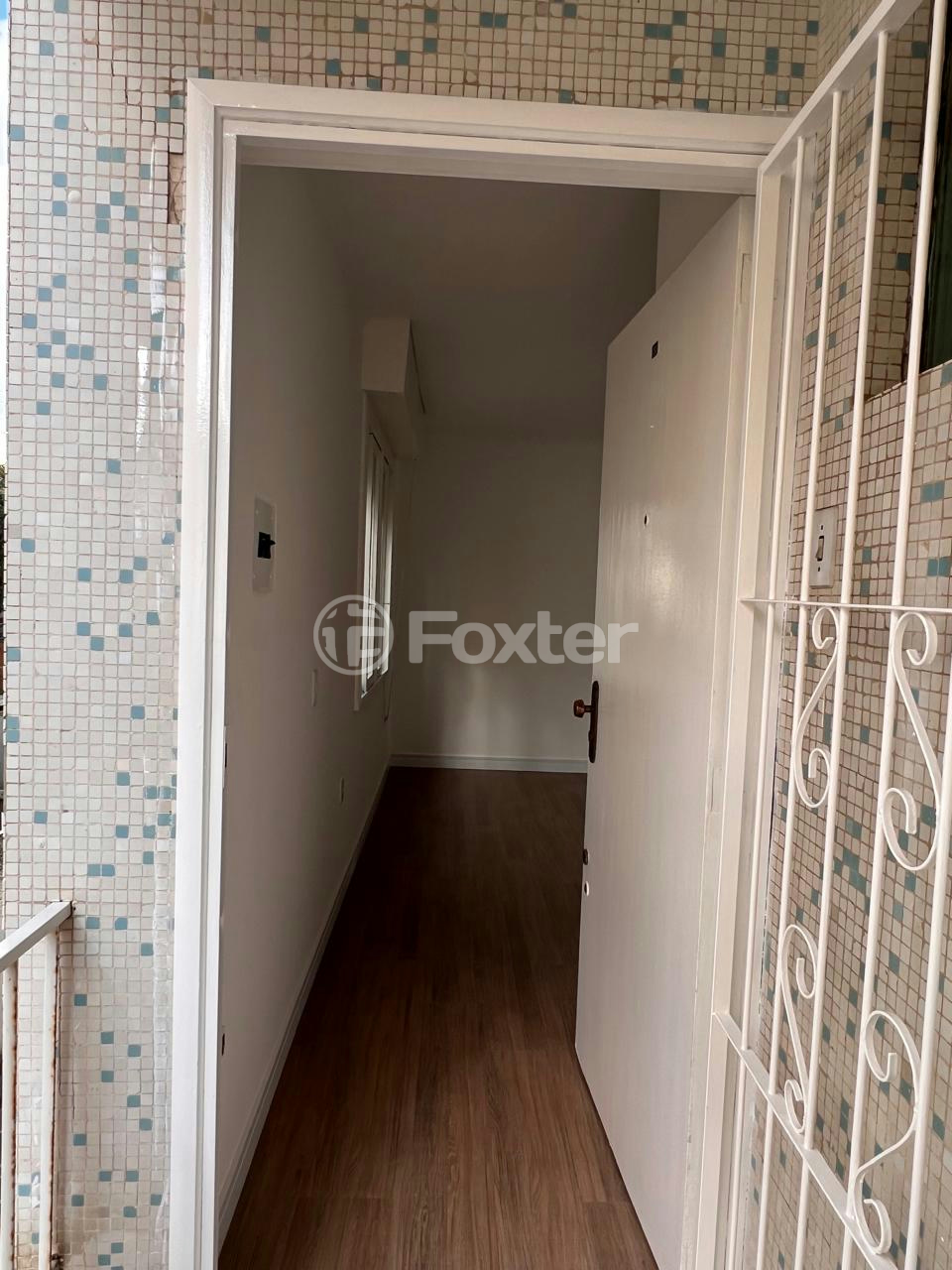 Apartamento à venda com 2 quartos, 57m² - Foto 2
