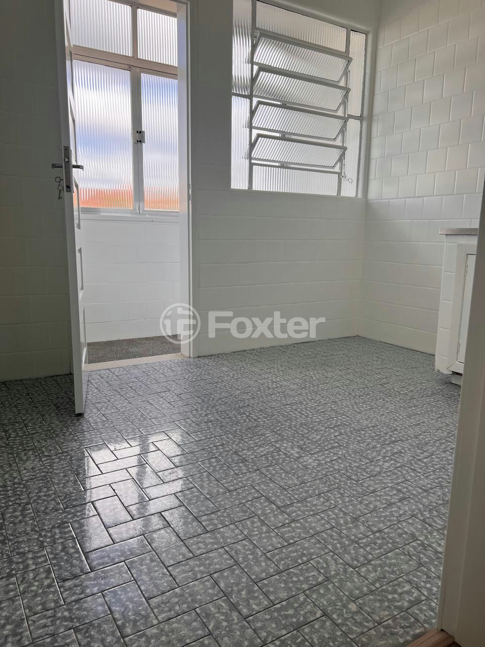 Apartamento à venda com 2 quartos, 57m² - Foto 9