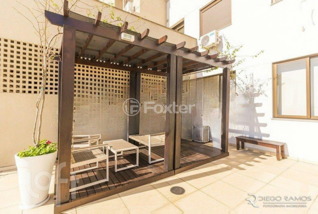 Apartamento à venda com 3 quartos, 107m² - Foto 29