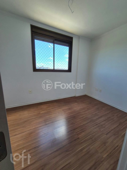 Apartamento à venda com 3 quartos, 107m² - Foto 11