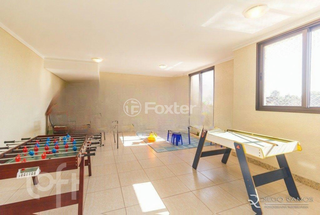Apartamento à venda com 3 quartos, 107m² - Foto 33