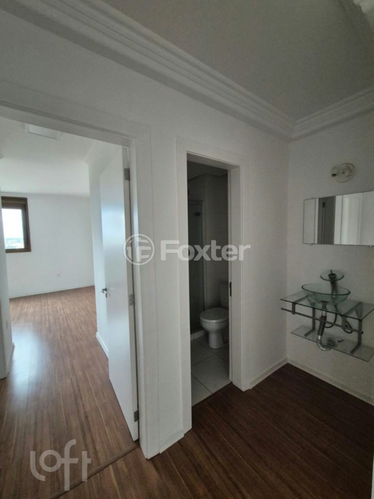 Apartamento à venda com 3 quartos, 107m² - Foto 8