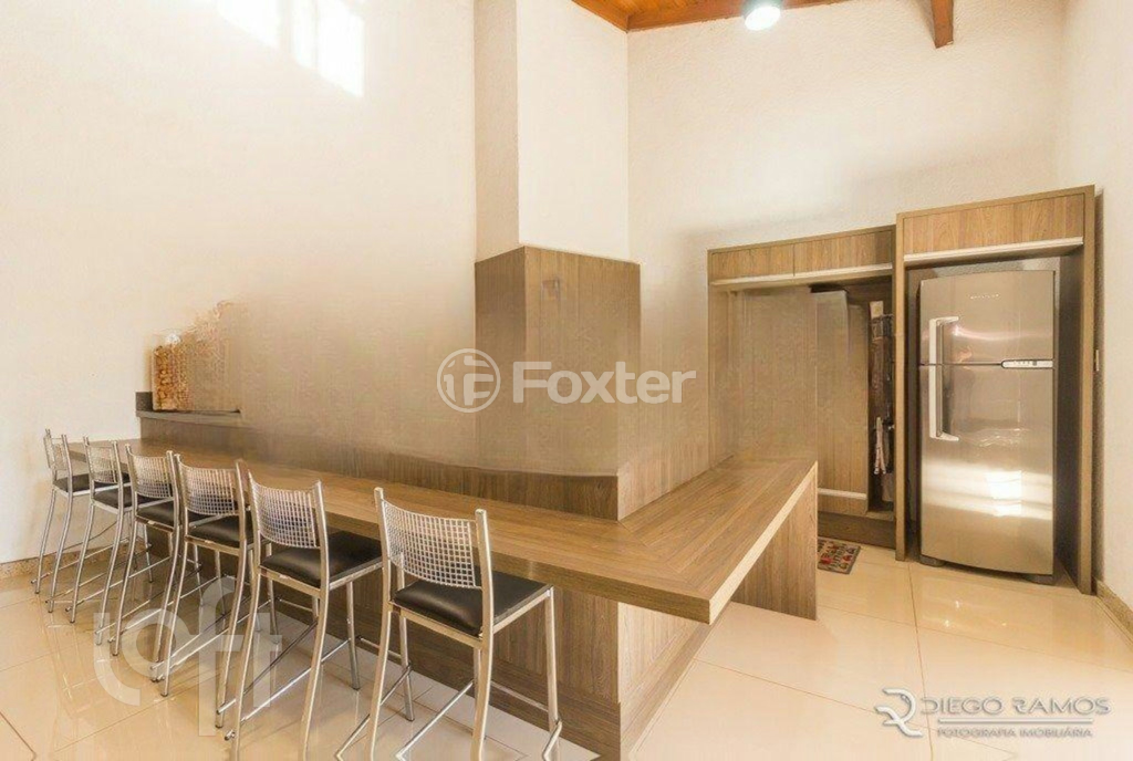Apartamento à venda com 3 quartos, 107m² - Foto 32