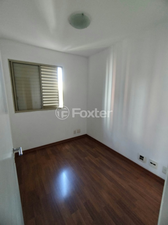 Apartamento à venda com 2 quartos, 64m² - Foto 8