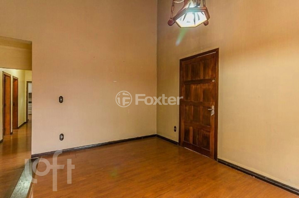 Casa à venda com 3 quartos, 150m² - Foto 4