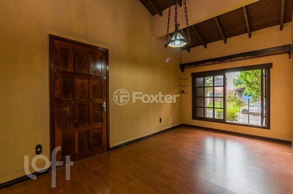 Casa à venda com 3 quartos, 150m² - Foto 1