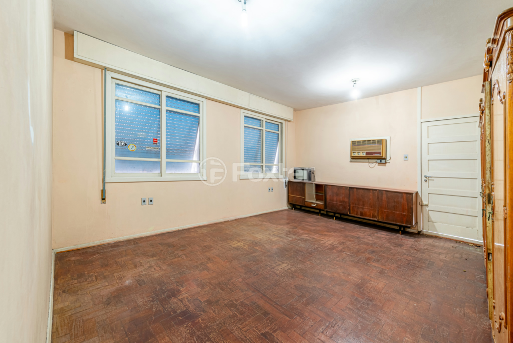 Casa à venda com 8 quartos, 450m² - Foto 14