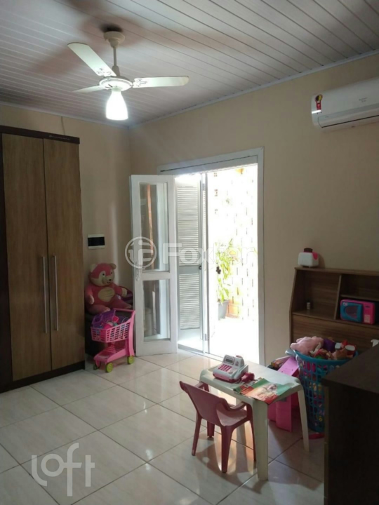 Casa à venda com 4 quartos, 176m² - Foto 7