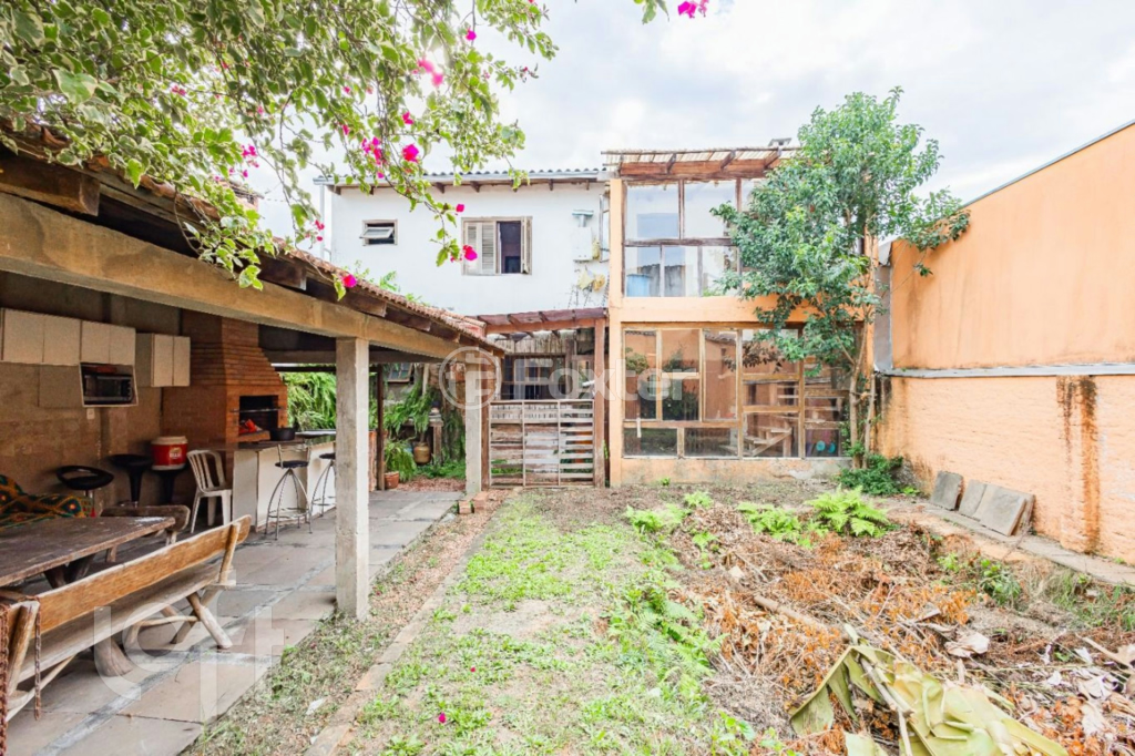 Casa à venda com 4 quartos, 212m² - Foto 35