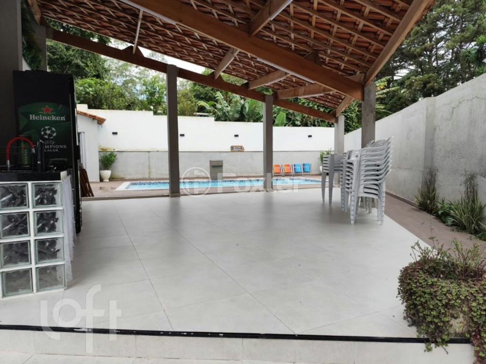 Casa à venda com 3 quartos, 300m² - Foto 37