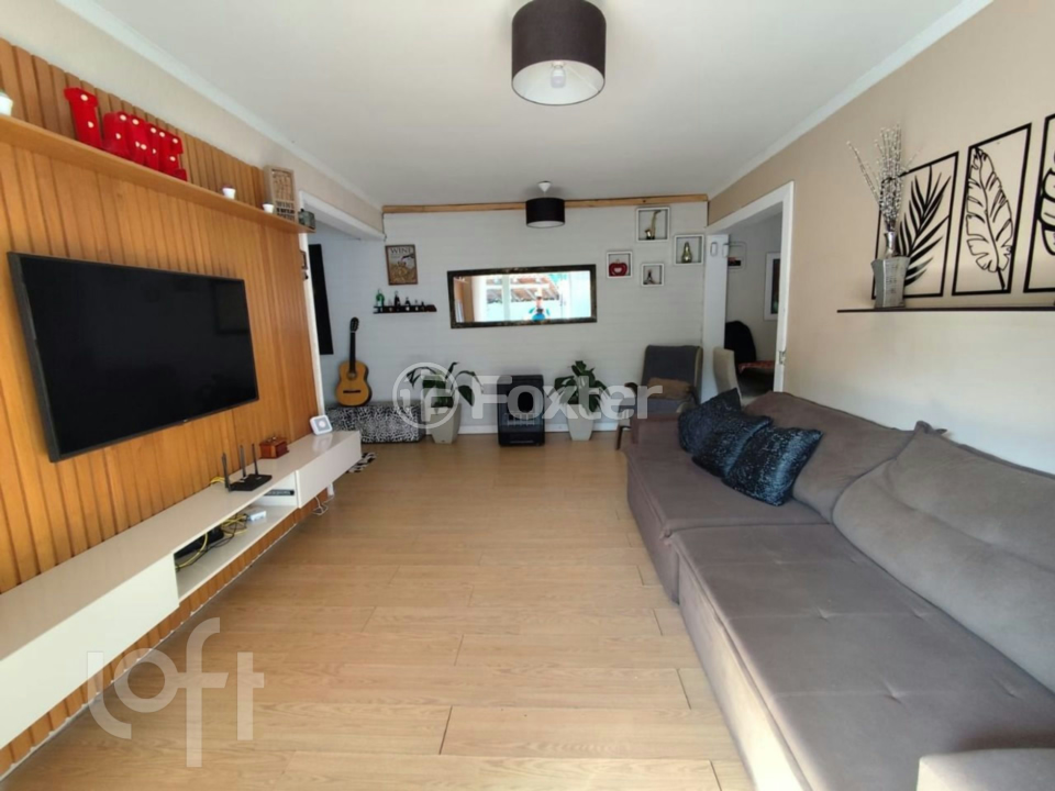 Casa à venda com 3 quartos, 300m² - Foto 1