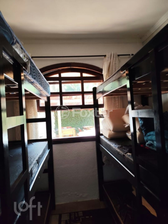 Casa à venda com 3 quartos, 300m² - Foto 15
