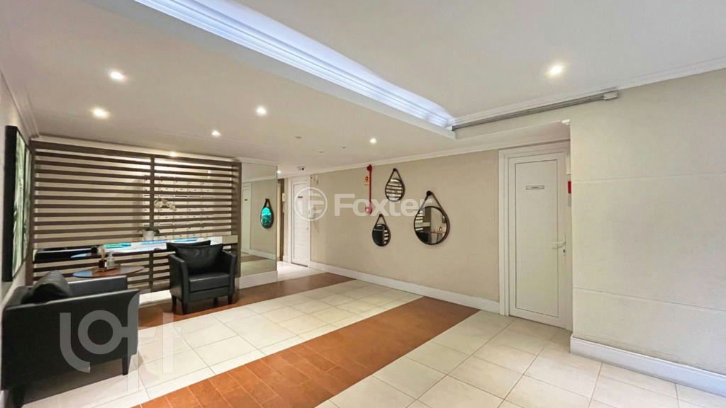 Apartamento à venda com 3 quartos, 75m² - Foto 44
