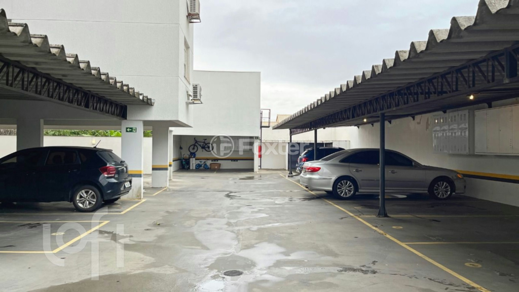 Apartamento à venda com 3 quartos, 75m² - Foto 33