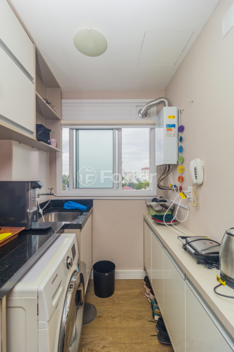 Apartamento à venda com 2 quartos, 60m² - Foto 18