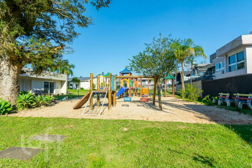 Casa de Condomínio à venda com 4 quartos, 435m² - Foto 64