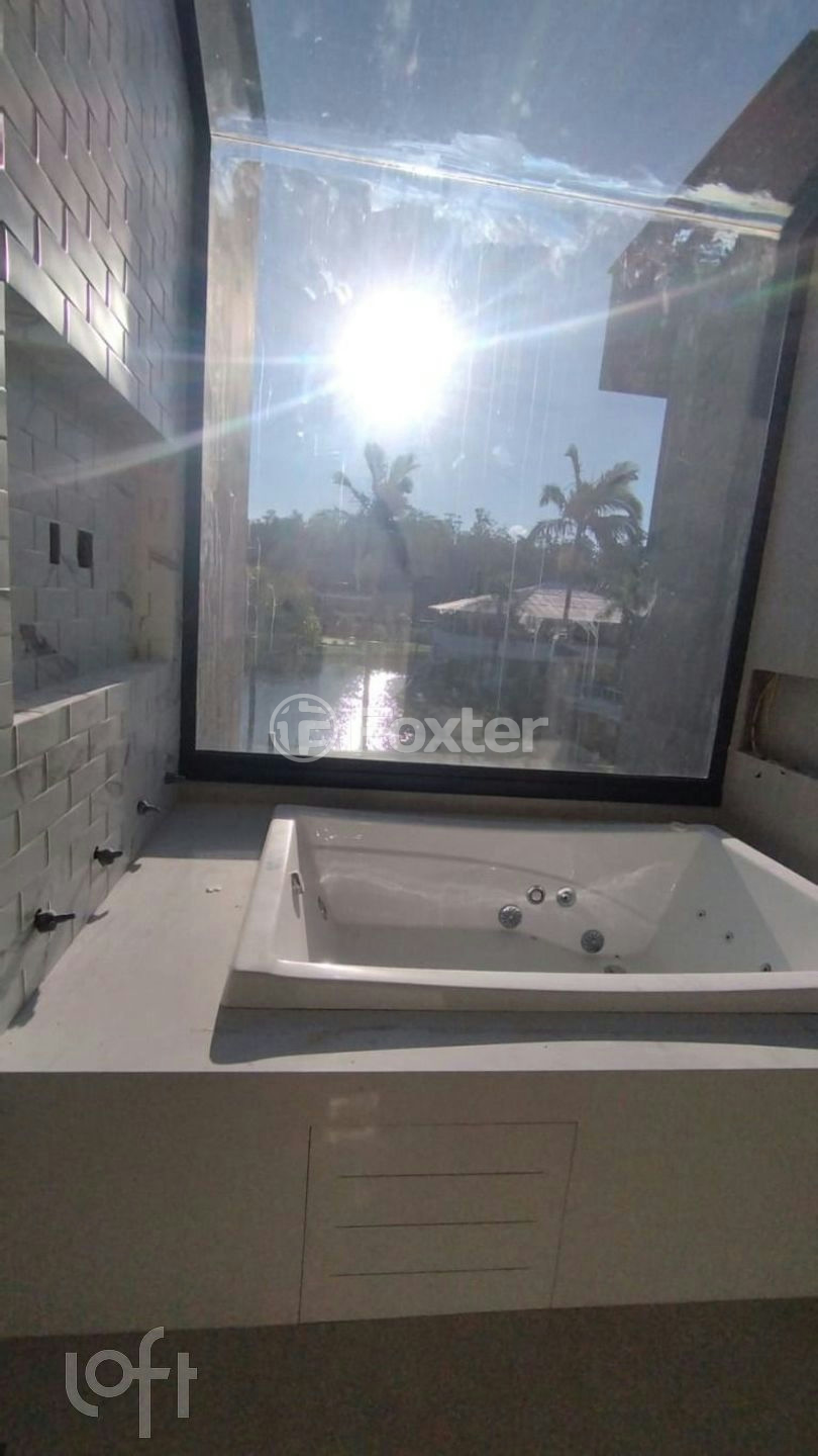 Casa de Condomínio à venda com 4 quartos, 435m² - Foto 33