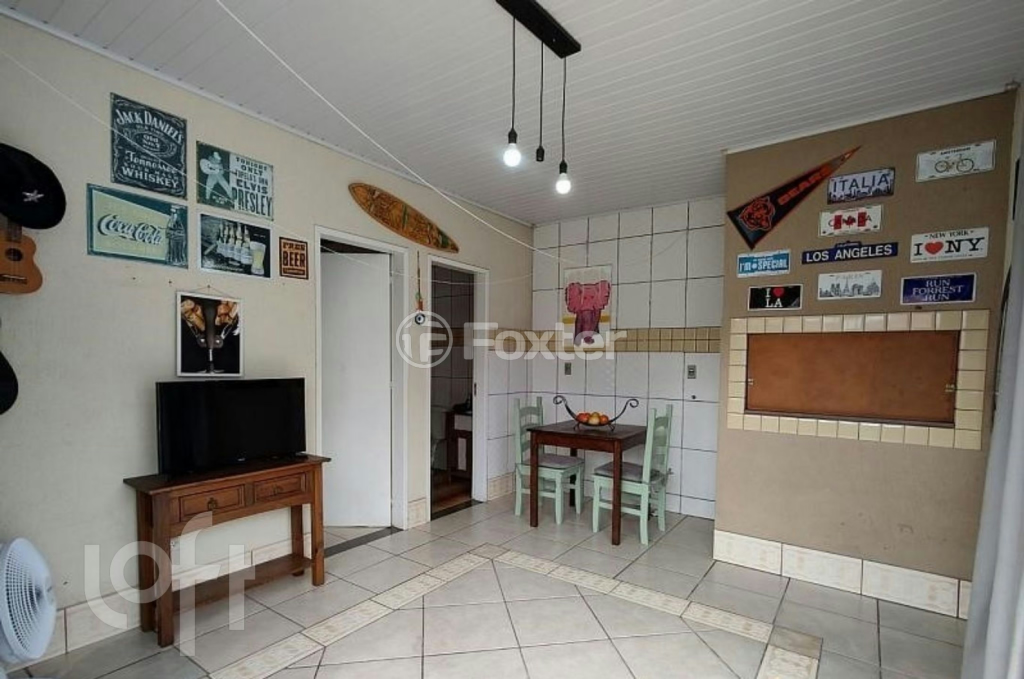 Casa à venda com 3 quartos, 280m² - Foto 4