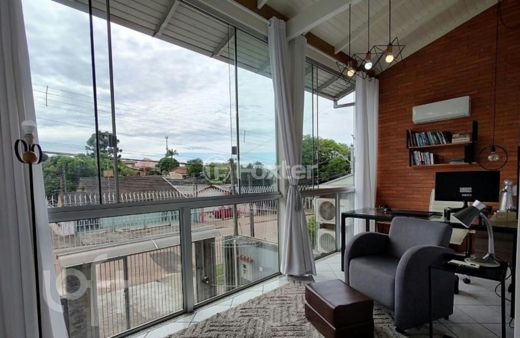 Casa à venda com 3 quartos, 280m² - Foto 14
