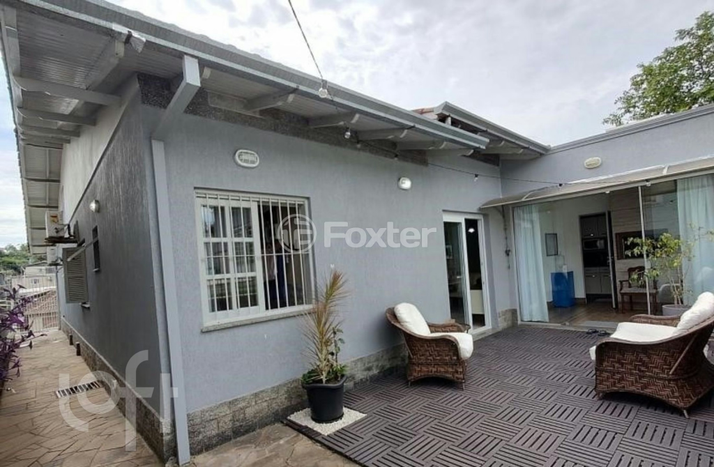 Casa à venda com 3 quartos, 280m² - Foto 5