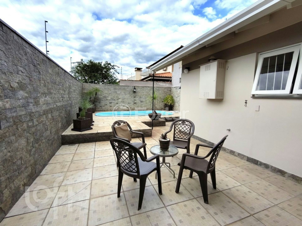 Casa à venda com 3 quartos, 175m² - Foto 10