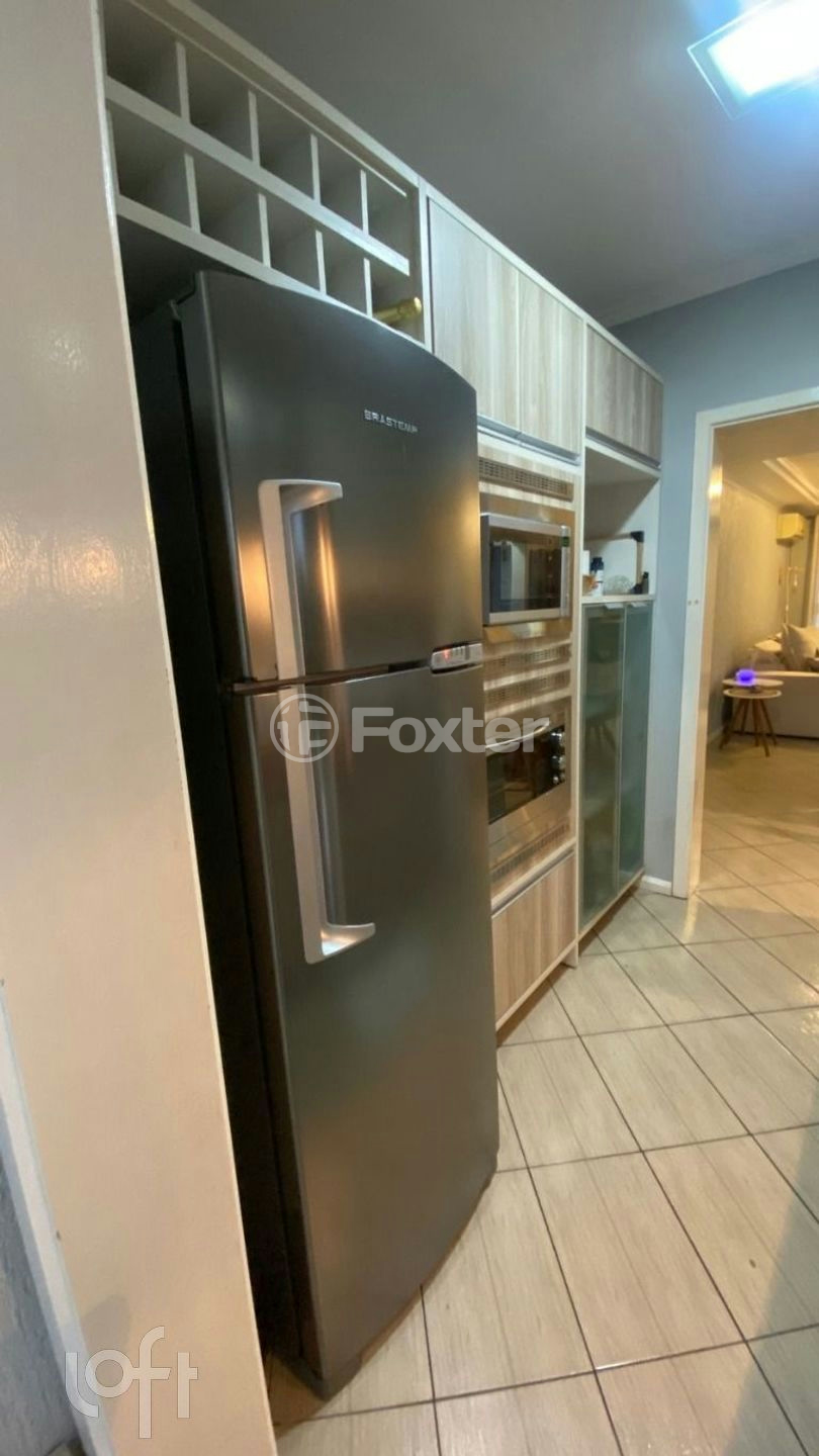 Apartamento à venda com 2 quartos, 78m² - Foto 3
