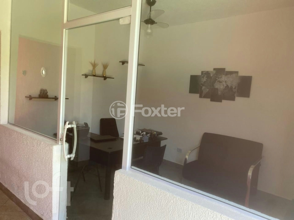 Casa de Condomínio à venda com 3 quartos, 1200m² - Foto 4