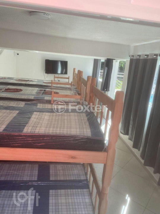 Casa de Condomínio à venda com 3 quartos, 1200m² - Foto 17