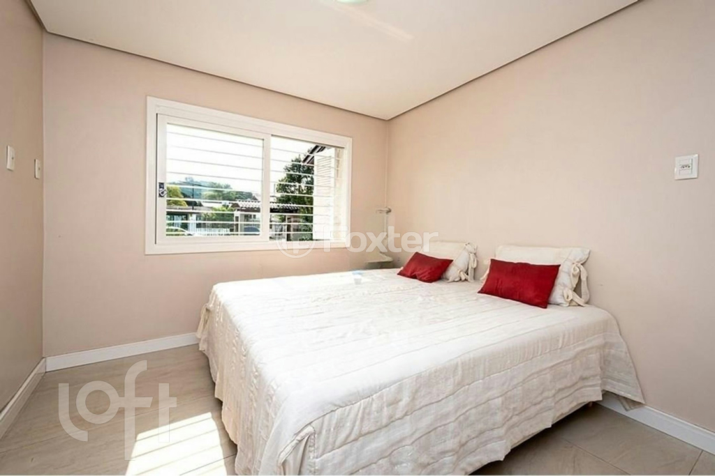 Casa à venda com 5 quartos, 304m² - Foto 9