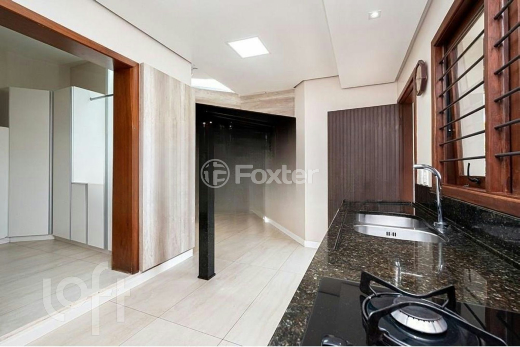 Casa à venda com 5 quartos, 304m² - Foto 7