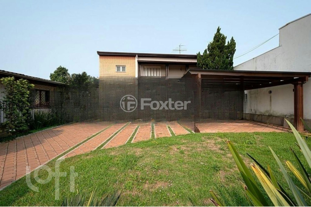 Casa à venda com 5 quartos, 304m² - Foto 17
