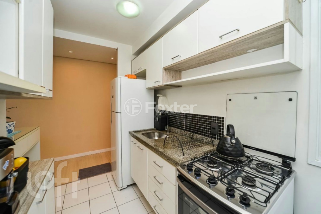 Apartamento à venda com 2 quartos, 57m² - Foto 27
