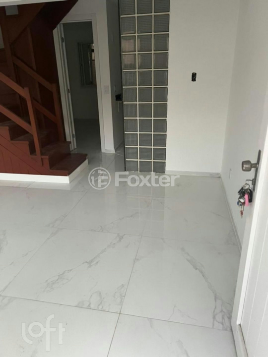 Casa de Condomínio à venda com 3 quartos, 72m² - Foto 1