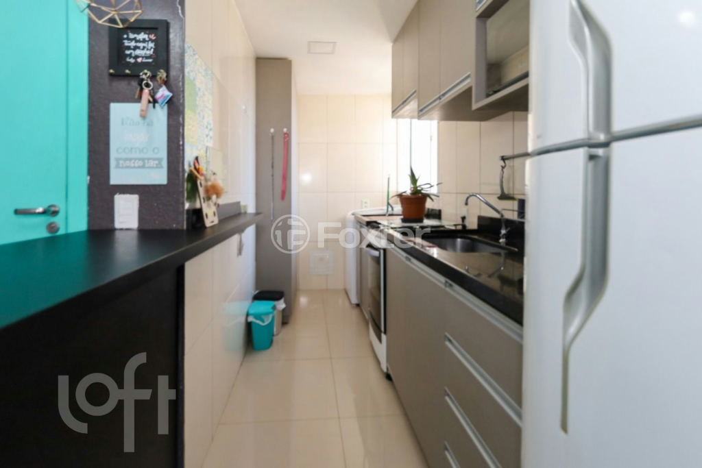 Apartamento à venda com 2 quartos, 41m² - Foto 7