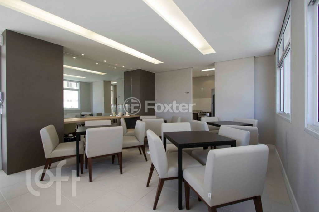 Apartamento à venda com 3 quartos, 50m² - Foto 25