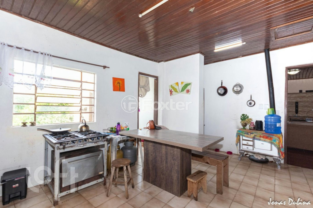 Casa à venda com 3 quartos, 190m² - Foto 4