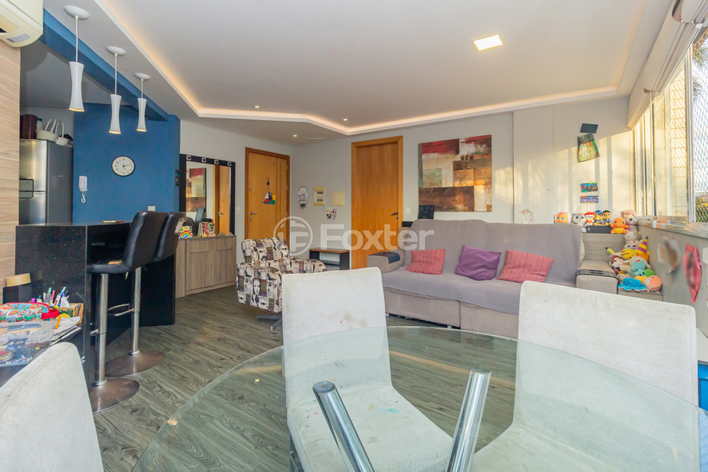 Apartamento à venda com 2 quartos, 70m² - Foto 4