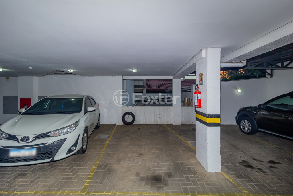 Apartamento à venda com 2 quartos, 70m² - Foto 19