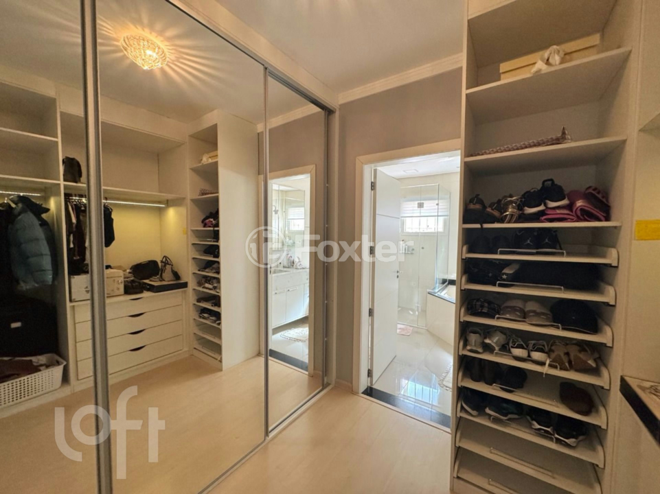 Casa à venda com 3 quartos, 244m² - Foto 21