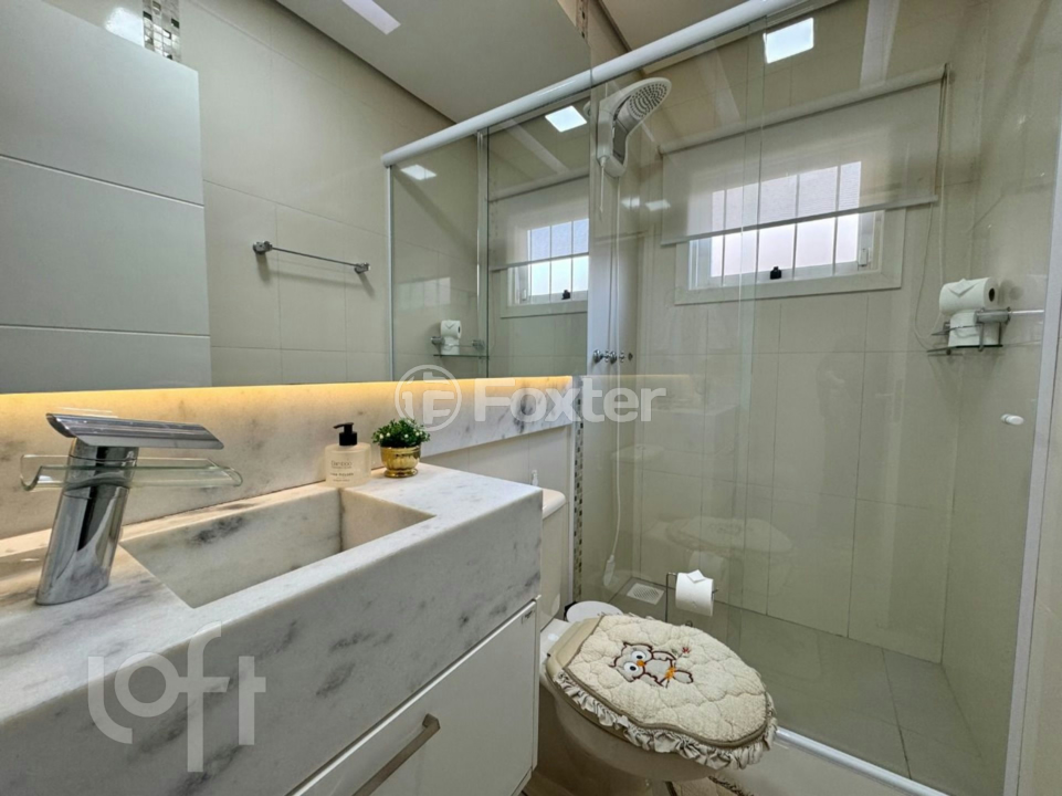 Casa à venda com 3 quartos, 244m² - Foto 19