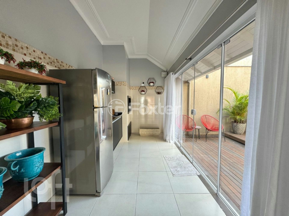 Casa à venda com 3 quartos, 244m² - Foto 22