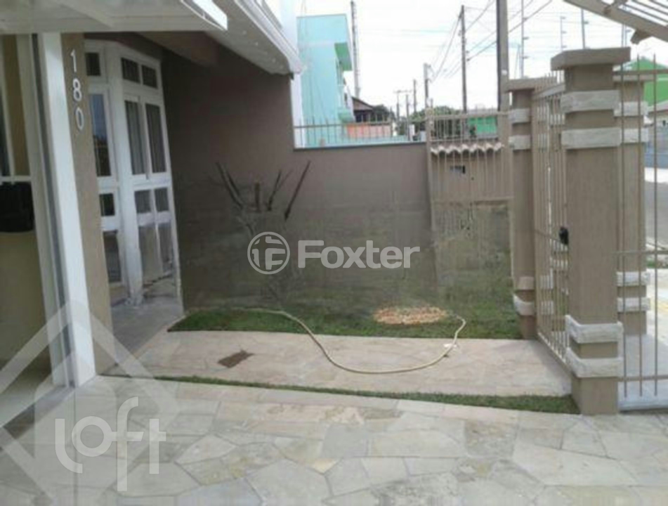 Casa à venda com 3 quartos, 244m² - Foto 32