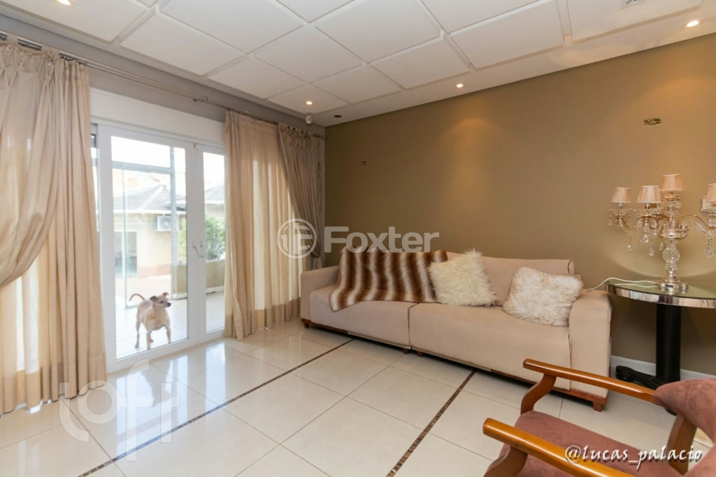 Casa à venda com 3 quartos, 326m² - Foto 6