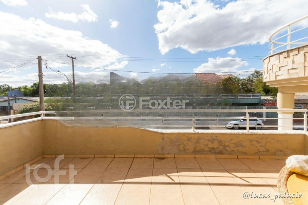 Casa à venda com 3 quartos, 326m² - Foto 19