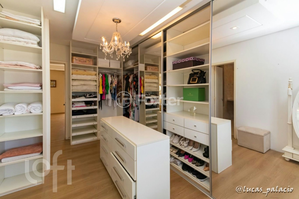 Casa à venda com 3 quartos, 326m² - Foto 35